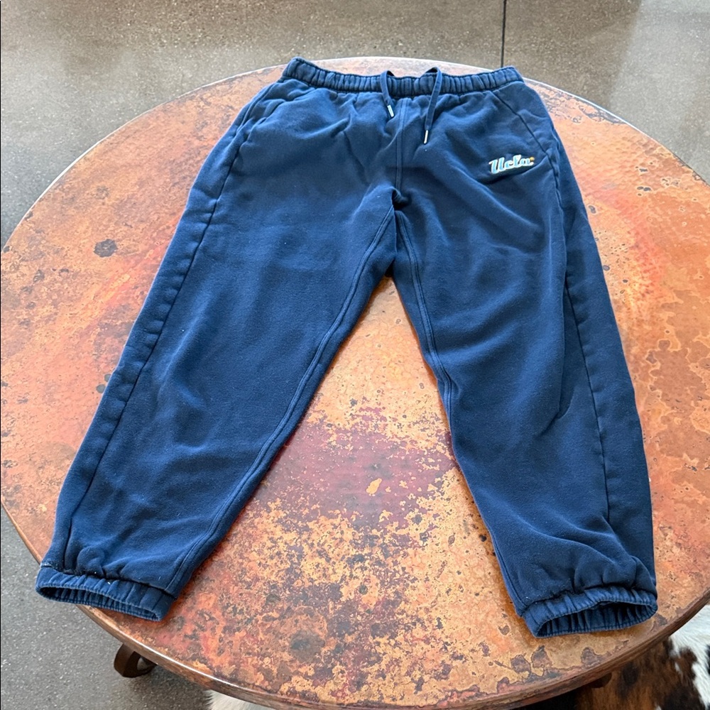Lululemon UCLA sweats